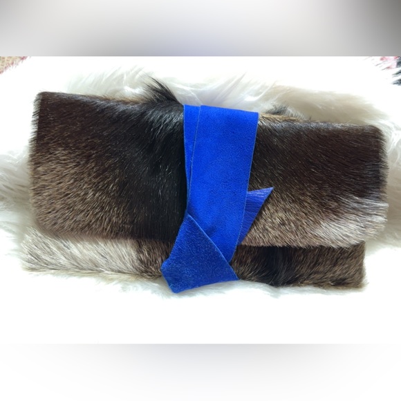 LA PASSION DU MD FUR COWHIDE CLUTCH BAG   11” X 6” APPROXIMATELY GORGEOUS UNIQUE - Picture 3 of 9